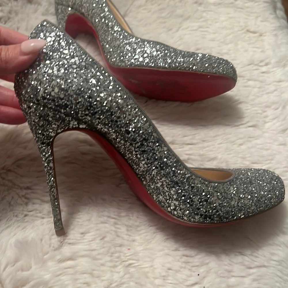 One of a kind Christian louboutin shoes! - Picture 6 of 6